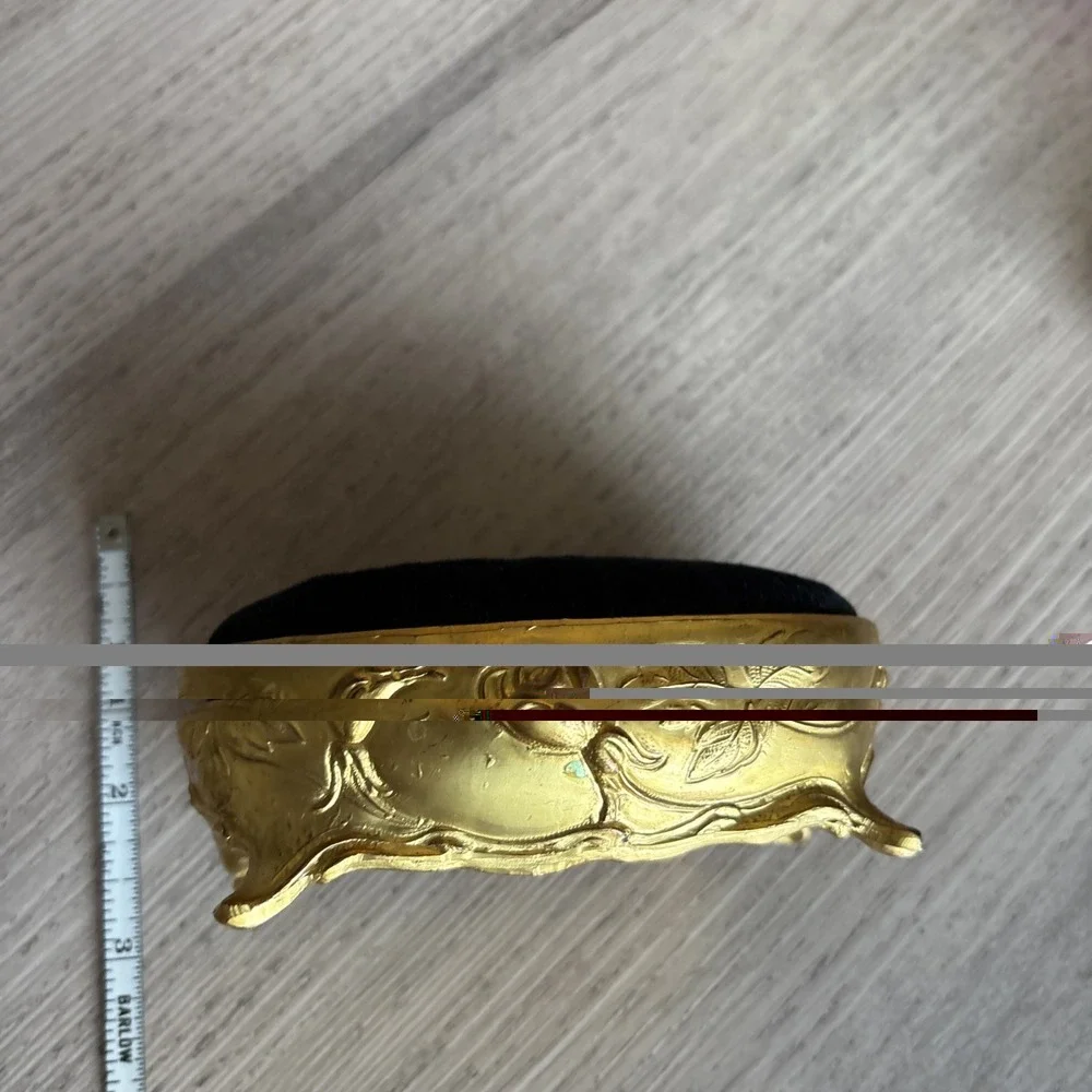 N/A vintage gold